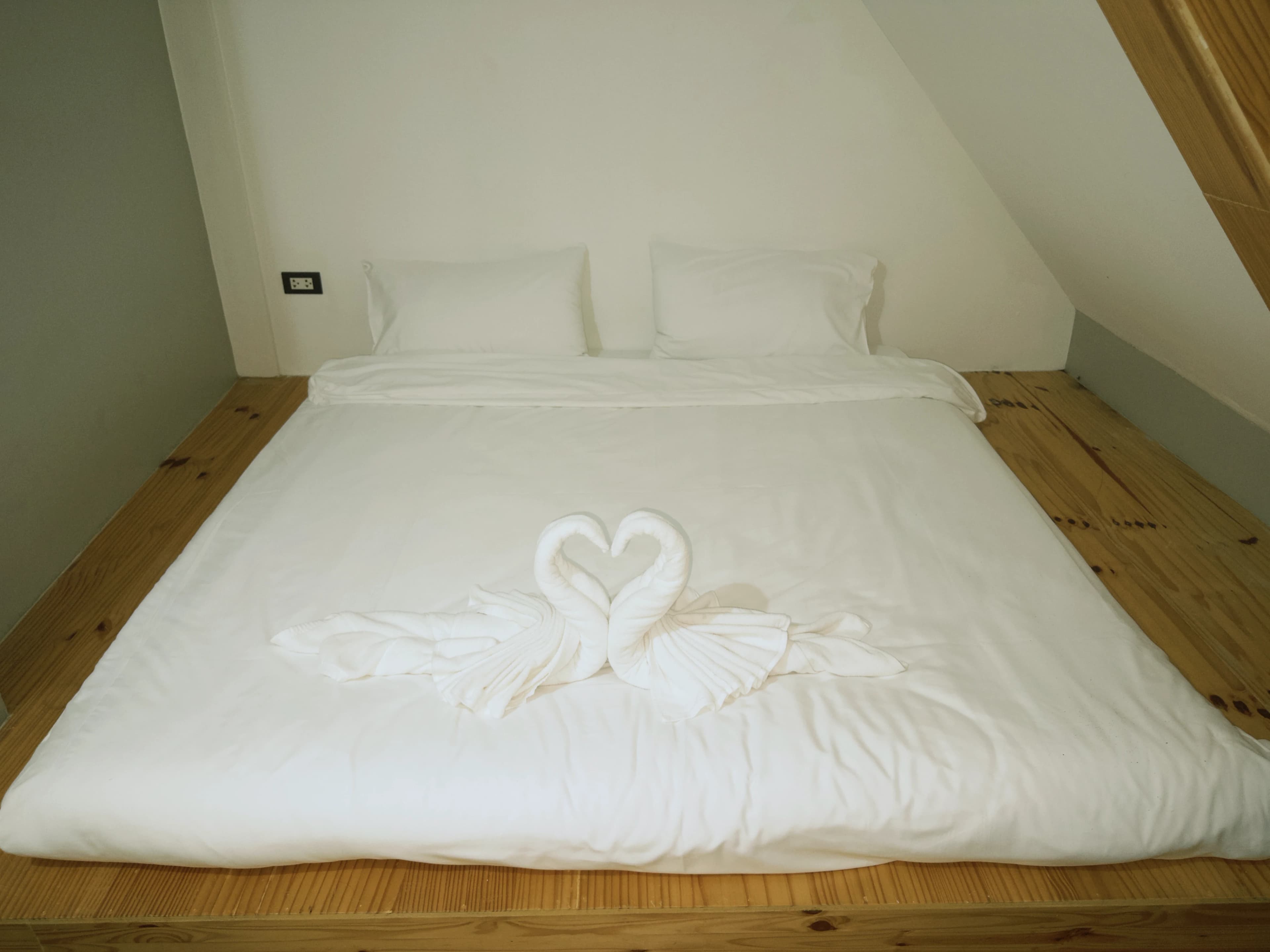 Loft Suite 401, image 6