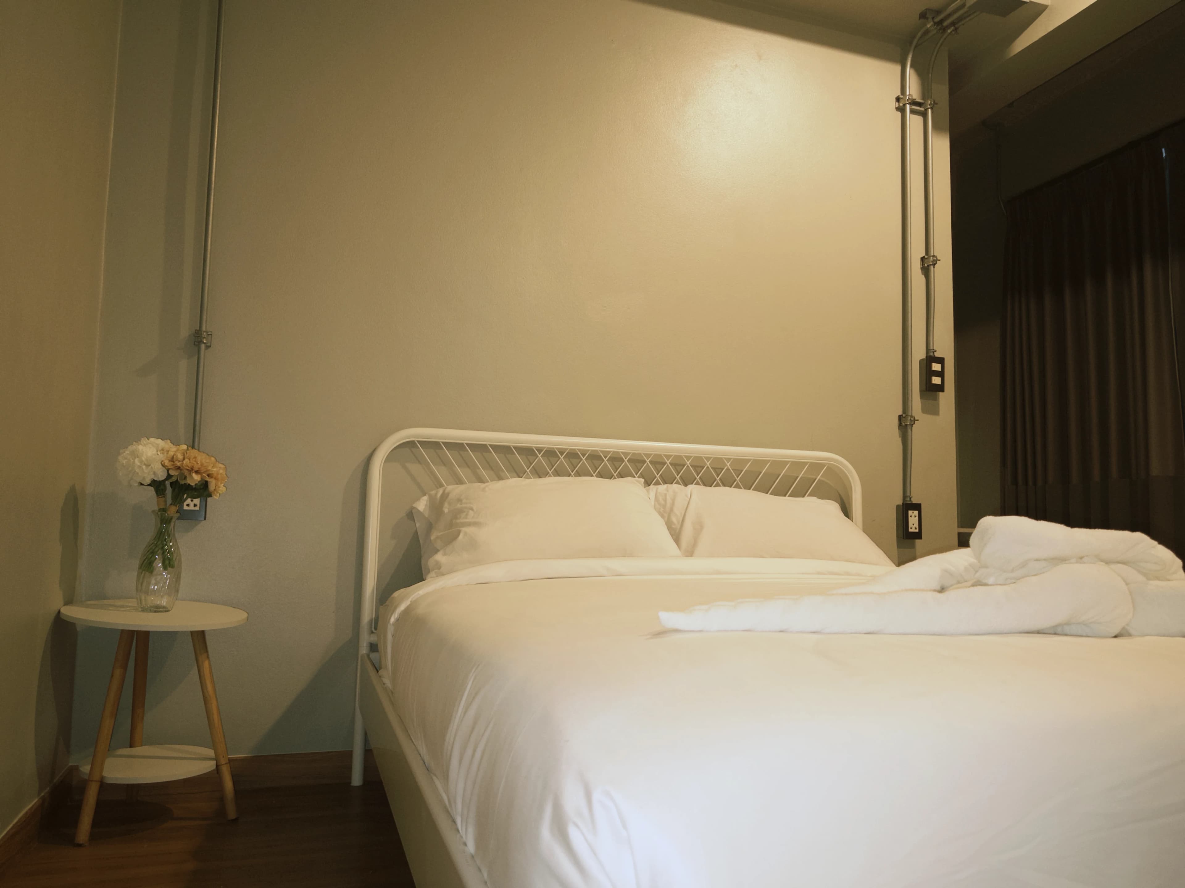 Cozy Single Room 302